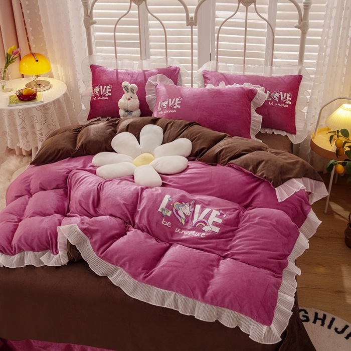 91家纺网 家纺一手货源 找家纺 纽缦 新款韩版水晶绒床单四件套法莱水晶牛奶 独角兽豆沙咖