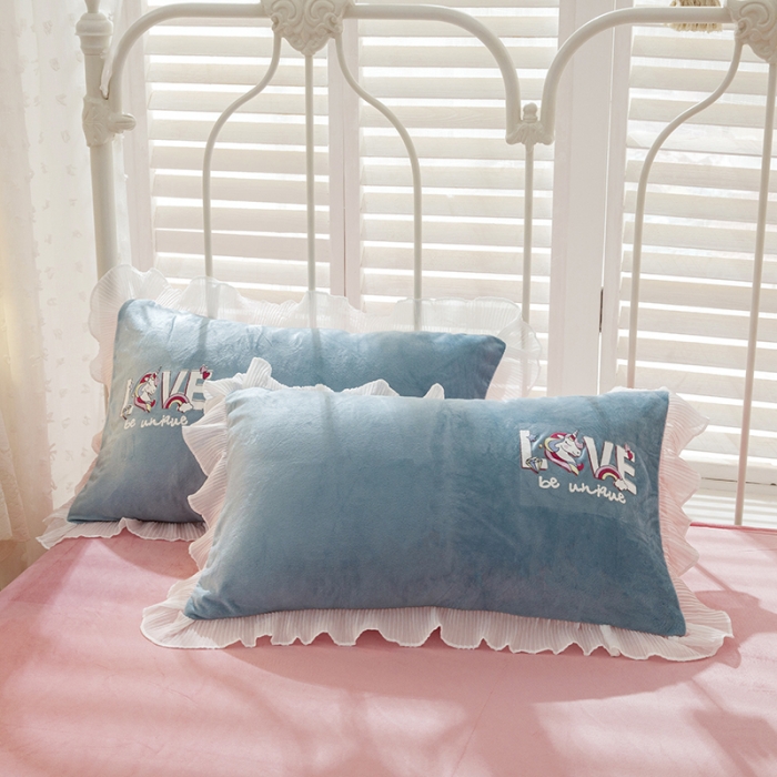 91家纺网 家纺一手货源 找家纺 纽缦 新款韩版水晶绒床单四件套法莱水晶牛奶 独角兽蓝灰粉