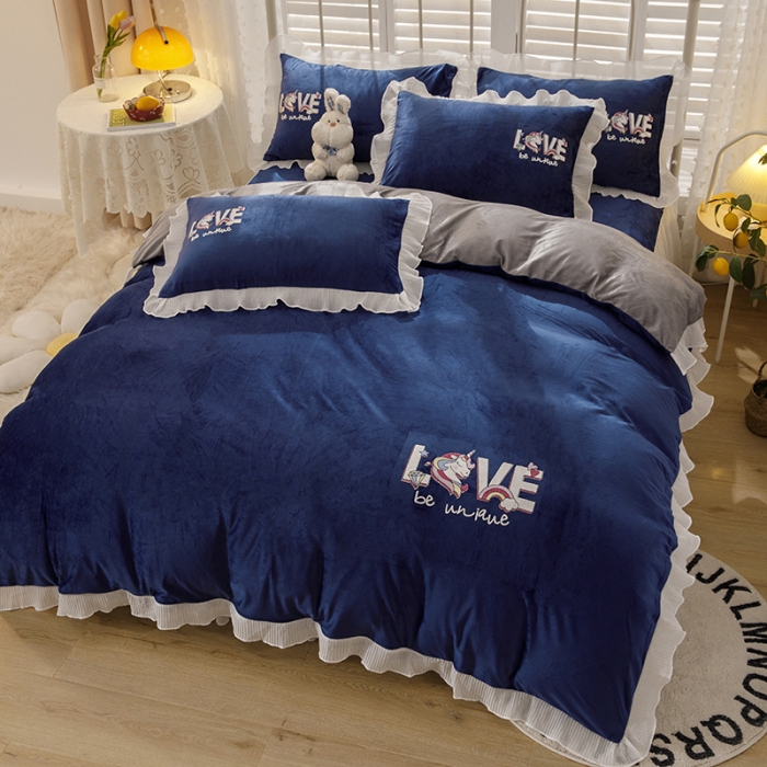 91家纺网 家纺一手货源 找家纺 纽缦 2021新款韩版水晶绒床裙四件套 独角兽-宝蓝灰