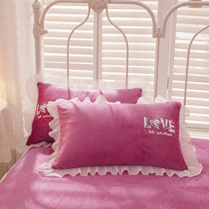 91家纺网 家纺一手货源 找家纺 纽缦 2021新款韩版水晶绒床裙四件套 独角兽-豆沙咖