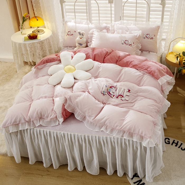 91家纺网 家纺一手货源 找家纺 纽缦 2021新款韩版水晶绒床裙四件套 独角兽-粉豆沙