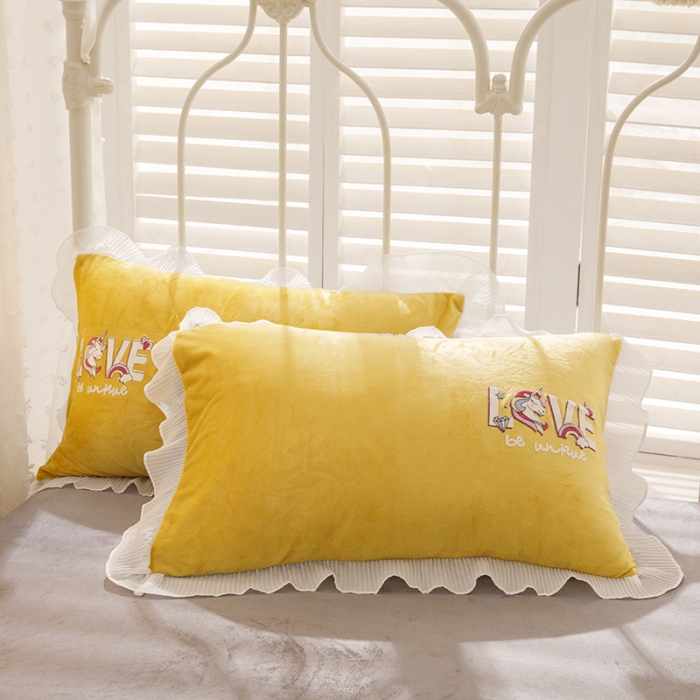 91家纺网 家纺一手货源 找家纺 纽缦 2021新款韩版水晶绒床裙四件套 独角兽-姜黄灰