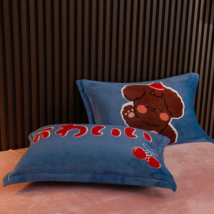 91家纺网 家纺一手货源 找家纺 寐居 2021新款大版数码印花牛奶绒四件套 快乐狗