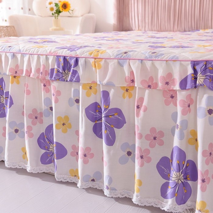 91家纺网 家纺一手货源 找家纺 美达 2025全棉蕾丝小花边夹棉床裙 芳草悠悠