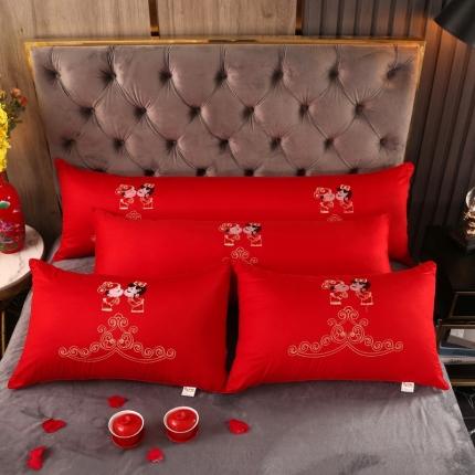 91家纺网 家纺一手货源 找家纺 （总）锦绣万家2021新款婚庆双人枕头结婚用大红枕芯绣花枕头