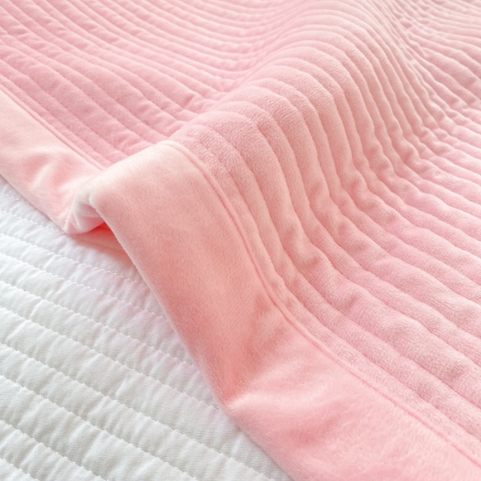 91家纺网 家纺一手货源 找家纺 漫调 2021新款宝宝绒刺绣床盖三件套 彩虹 粉