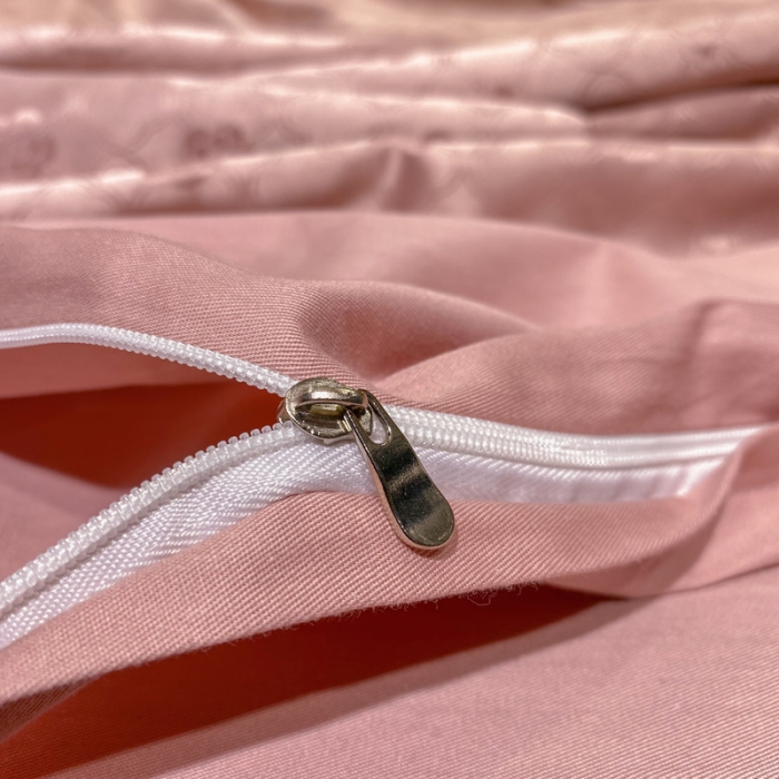 91家纺网 家纺一手货源 找家纺 安妮家居2021新款山茶全棉提花四件套 山茶花-粉豆沙