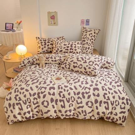 91家纺网 家纺一手货源 找家纺 雅居纺 2022新款印花牛奶绒四件套 豹纹咖