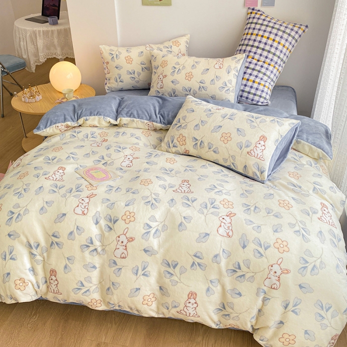 91家纺网 家纺一手货源 找家纺 雅居纺 2022新款印花牛奶绒四件套 乖乖兔