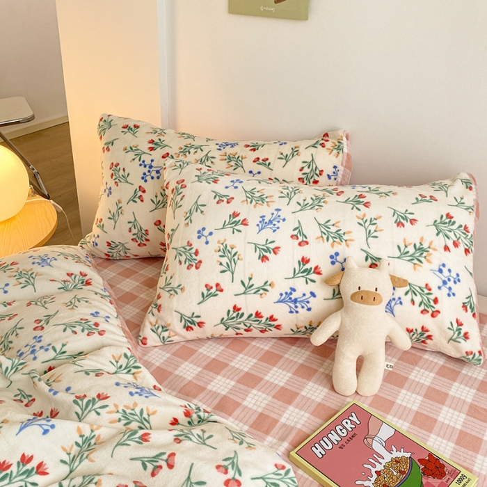 91家纺网 家纺一手货源 找家纺 雅居纺 2022新款印花牛奶绒四件套 花千骨