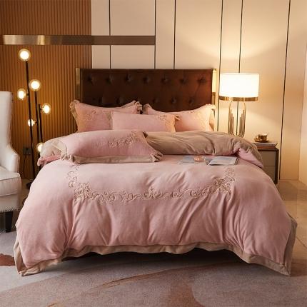 91家纺网 家纺一手货源 找家纺 （总）骏腾 2022新款加厚牛奶绒刺绣四件套法莱绒三件套