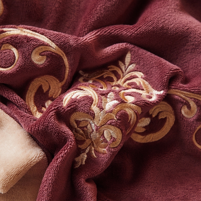 91家纺网 家纺一手货源 找家纺 骏腾 2022新款加厚牛奶绒刺绣四件套法莱绒三件套 暖心-豆沙