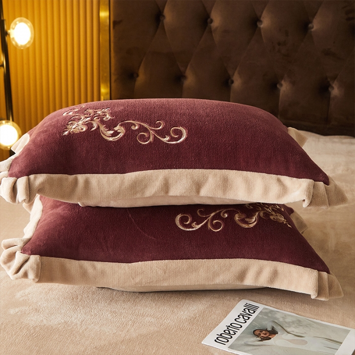 91家纺网 家纺一手货源 找家纺 骏腾 2022新款加厚牛奶绒刺绣四件套法莱绒三件套 暖心-豆沙