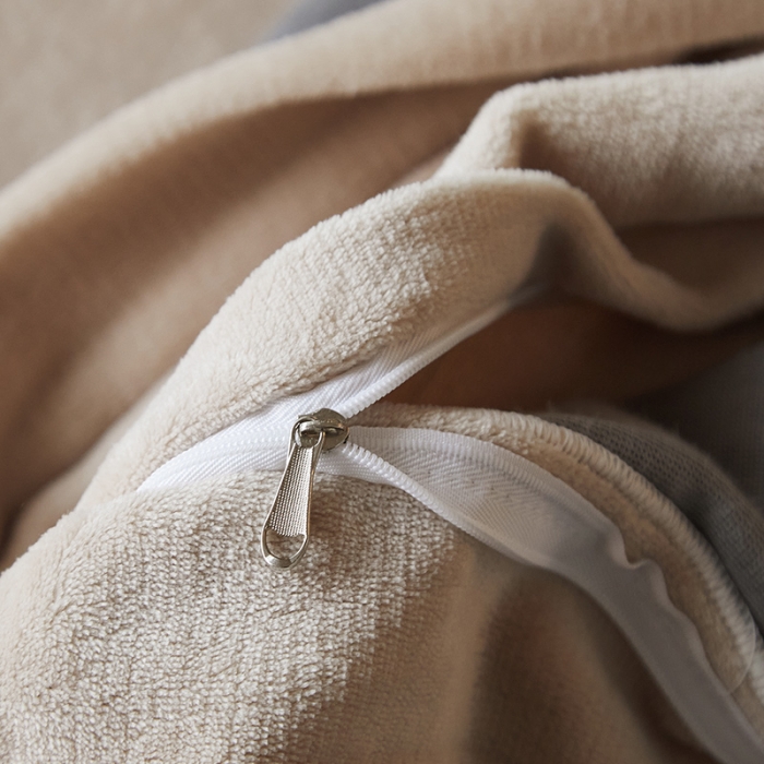 91家纺网 家纺一手货源 找家纺 骏腾 2022新款加厚牛奶绒刺绣四件套法莱绒三件套 暖心-灰色