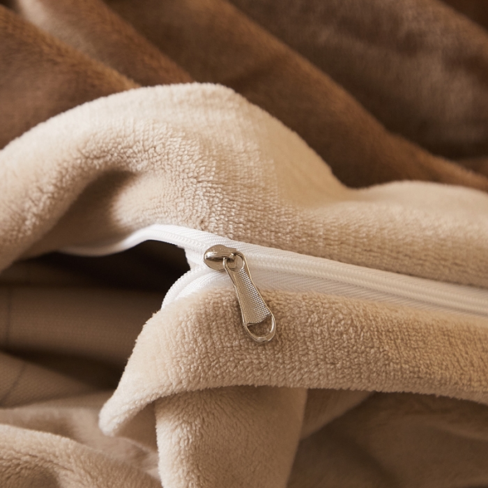 91家纺网 家纺一手货源 找家纺 骏腾 2022新款加厚牛奶绒刺绣四件套法莱绒三件套 暖心-咖色