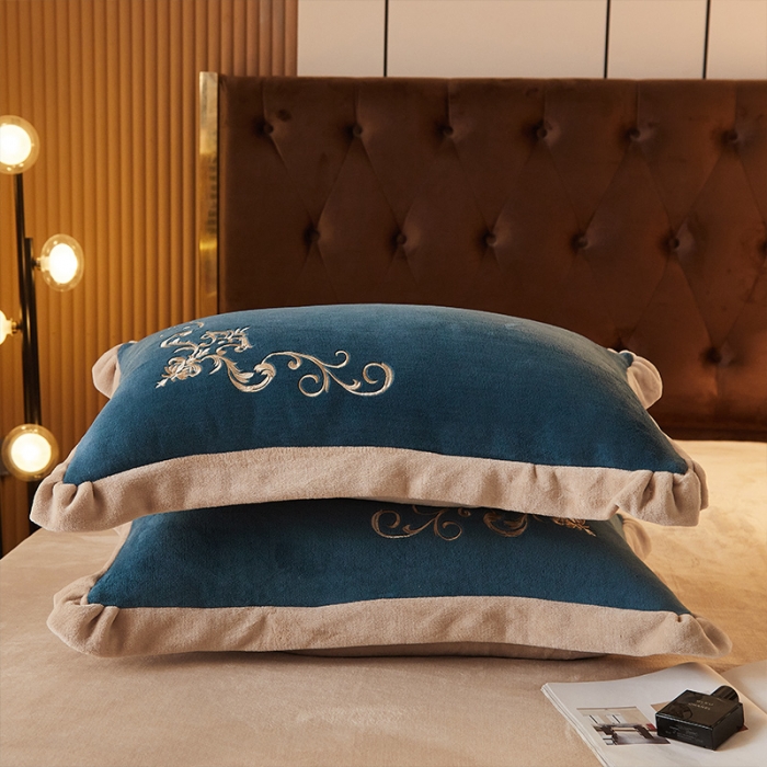 91家纺网 家纺一手货源 找家纺 骏腾 2022新款加厚牛奶绒刺绣四件套法莱绒三件套 暖心-孔雀兰