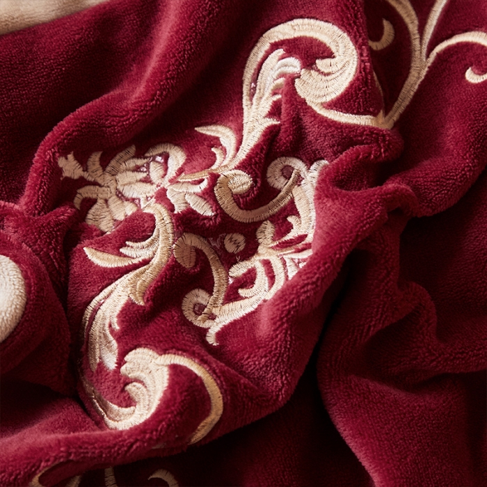 91家纺网 家纺一手货源 找家纺 骏腾 2022新款加厚牛奶绒刺绣四件套法莱绒三件套 暖心-洒红