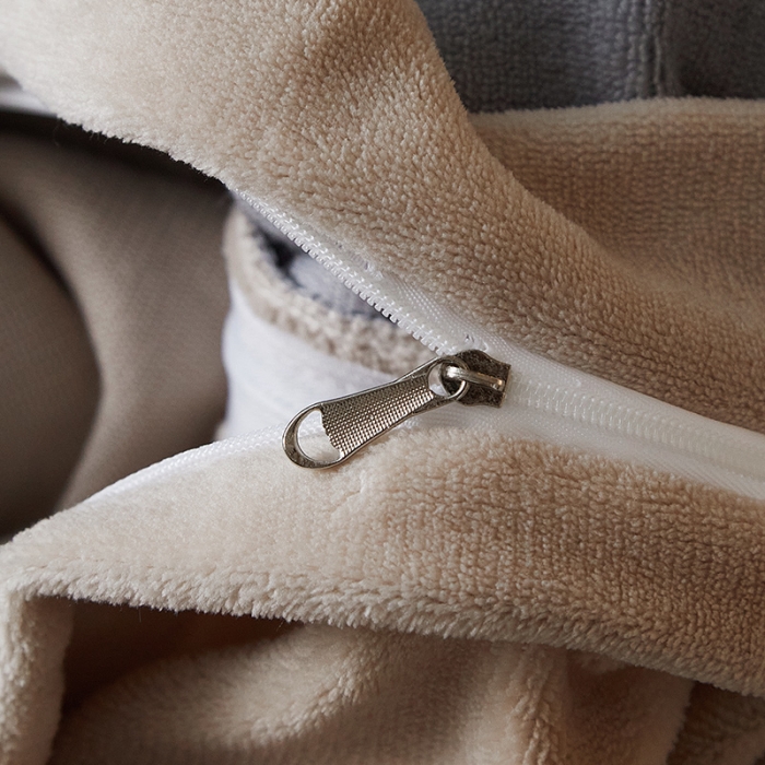 91家纺网 家纺一手货源 找家纺 骏腾 2022新款加厚牛奶绒刺绣四件套法莱绒三件套 暖心-银灰