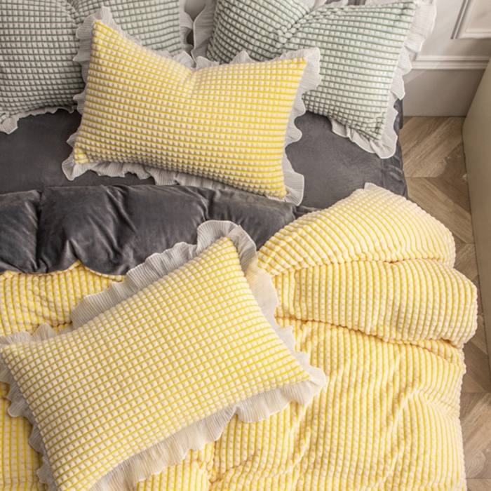 91家纺网 家纺一手货源 找家纺 （总）潮邦2025韩版剪花牛奶绒四件套-锦华