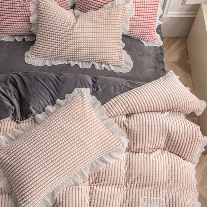 91家纺网 家纺一手货源 找家纺 潮邦2025韩版剪花牛奶绒四件套-锦华 锦华-卡其
