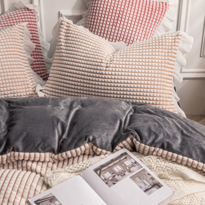 91家纺网 家纺一手货源 找家纺 潮邦2025韩版剪花牛奶绒四件套-锦华 锦华-卡其