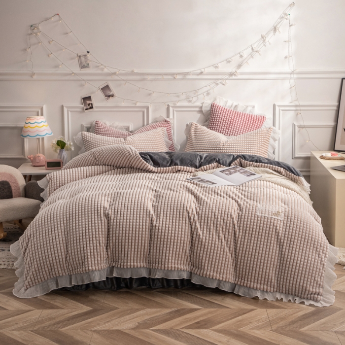 91家纺网 家纺一手货源 找家纺 潮邦2025韩版剪花牛奶绒四件套-锦华 锦华-卡其