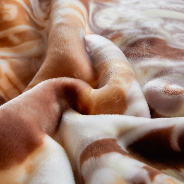 91家纺网 家纺一手货源 找家纺 凯轩毛毛毯毯子 2024新款安哥拉云毛毯毯子 毛毛毯毯子 皇室世家  卡其