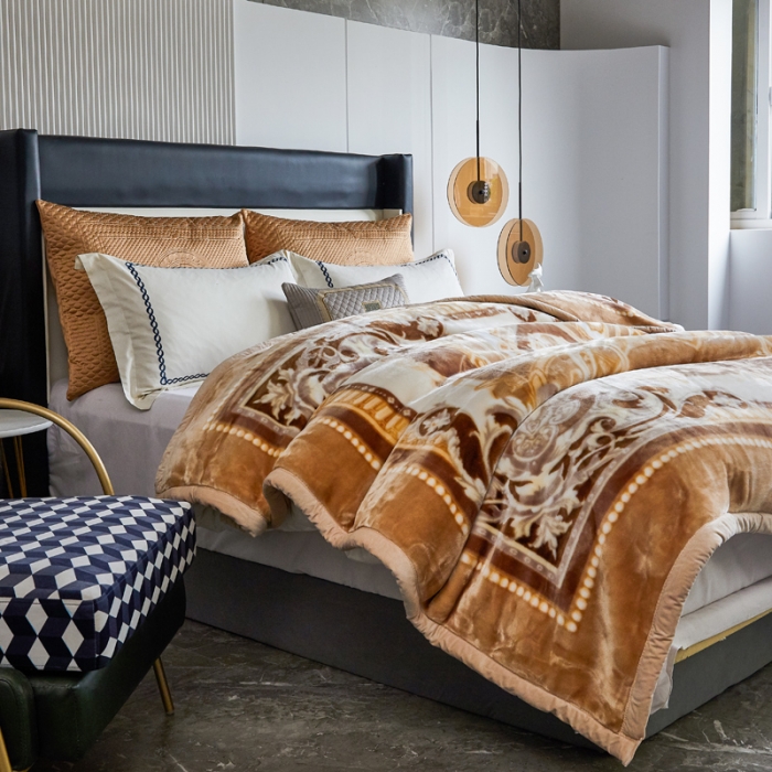 91家纺网 家纺一手货源 找家纺 凯轩毛毛毯毯子 2024新款安哥拉云毛毯毯子 毛毛毯毯子 皇室世家  卡其