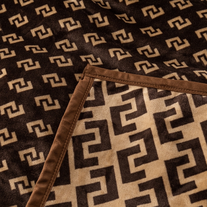 91家纺网 家纺一手货源 找家纺 卡奥AB版加厚复合云毯法莱绒毛毯空调休闲毯沙发盖毯 伯伦