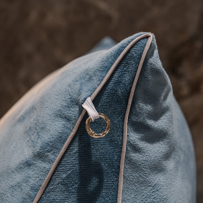 91家纺网 家纺一手货源 找家纺 （总）一兰2021水晶绒单人三角靠垫靠枕榻榻米飘窗抱枕艾丽娅