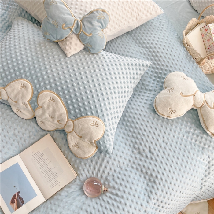 91家纺网 家纺一手货源 找家纺 星野 2021新款高克重豆豆绒拼宝宝绒四件套 小泡芙绒蓝