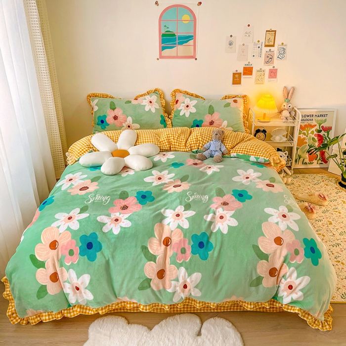 91家纺网 家纺一手货源 找家纺 青竹苑 2021新款220克ins韩版花边牛奶绒印花四件套 花曳