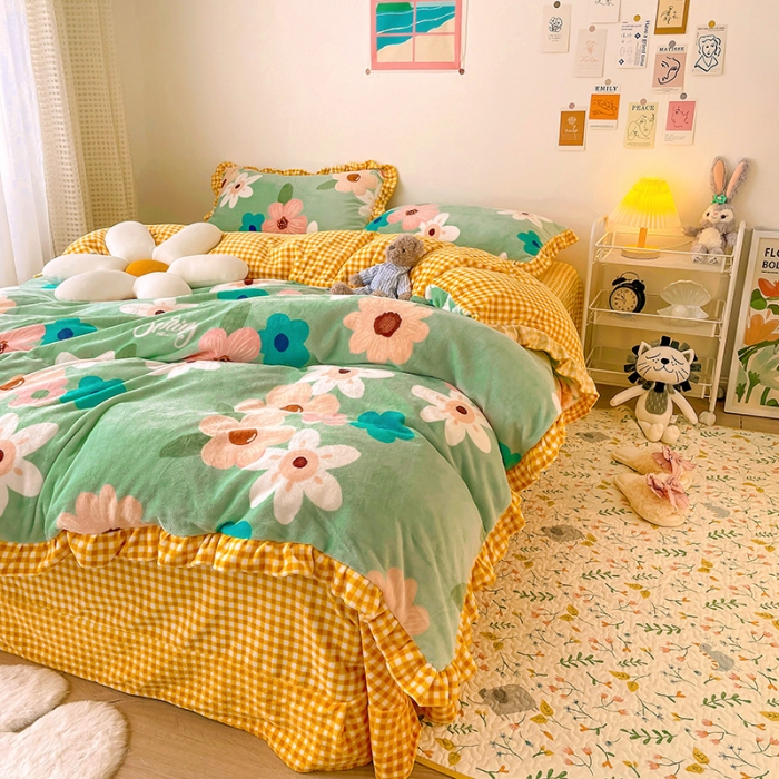 91家纺网 家纺一手货源 找家纺 青竹苑 2021新款220克ins韩版花边牛奶绒印花四件套 花曳