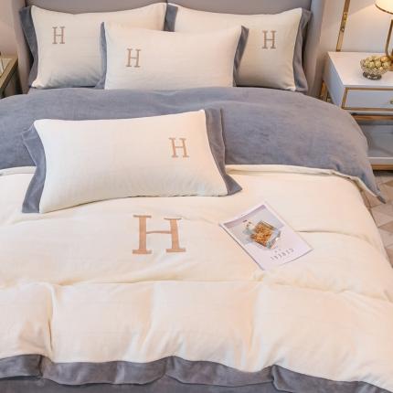 91家纺网 家纺一手货源 找家纺 （总）KA2025H款刺绣牛奶绒法莱绒轻奢风四件套直播爆款