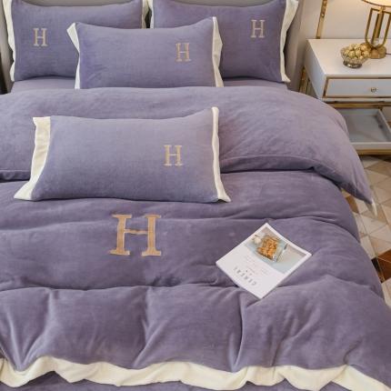 91家纺网 家纺一手货源 找家纺 （总）KA2025H款刺绣牛奶绒法莱绒轻奢风四件套直播爆款