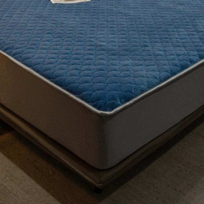 91家纺网 家纺一手货源 找家纺 棉生活家纺 2021新款秋冬多功能牛奶绒床笠 月光蓝