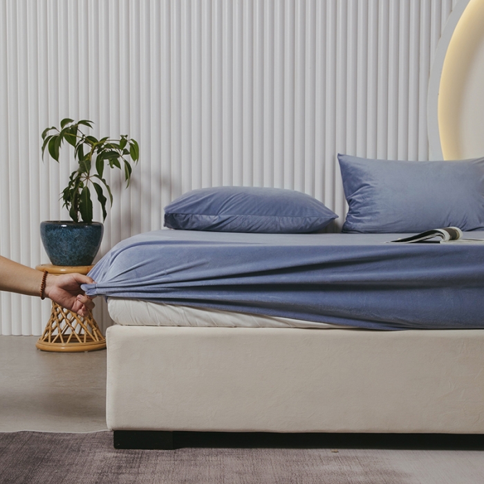 91家纺网 家纺一手货源 找家纺 小米笠 2021新款A类婴儿绒床笠 ins蓝