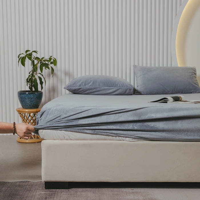 91家纺网 家纺一手货源 找家纺 小米笠 2021新款A类婴儿绒床笠 烟雾灰