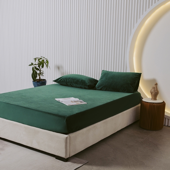 91家纺网 家纺一手货源 找家纺 小米笠 2021新款A类婴儿绒床笠 雨林绿