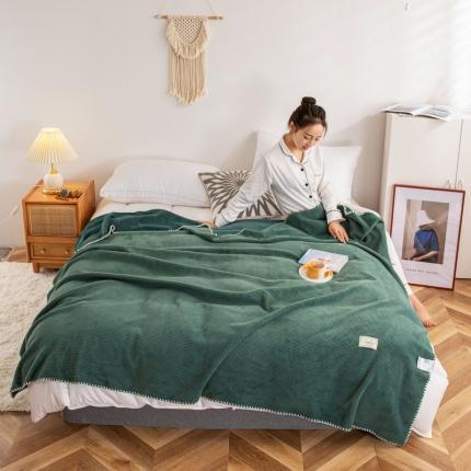 91家纺网 家纺一手货源 找家纺 （总）BOSS 2021新款华夫格牛奶绒多功能毯