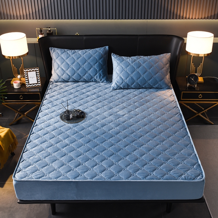 91家纺网 家纺一手货源 找家纺 床笠人家 2023新款水晶绒夹棉床笠 宝蓝