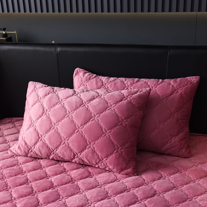 91家纺网 家纺一手货源 找家纺 床笠人家 2023新款水晶绒夹棉床笠 豆沙