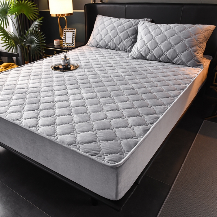 91家纺网 家纺一手货源 找家纺 床笠人家 2023新款水晶绒夹棉床笠 浅灰