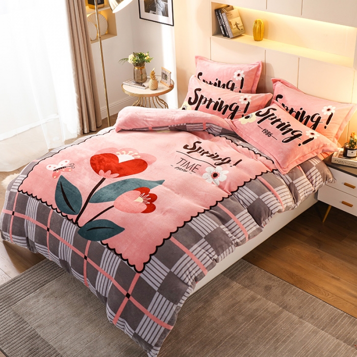 91家纺网 家纺一手货源 找家纺 凡客家居 2022秋冬新品加厚大版印花法莱绒四件套 一枝独秀