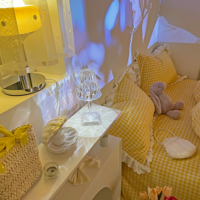 91家纺网 家纺一手货源 找家纺 千朵2021新款韩版法莱绒加厚牛奶绒四件套 秋月黄