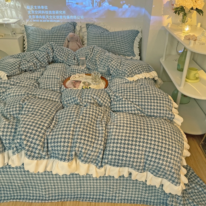 91家纺网 家纺一手货源 找家纺 千朵2021新款韩版法莱绒加厚牛奶绒四件套 蒂芙尼蓝