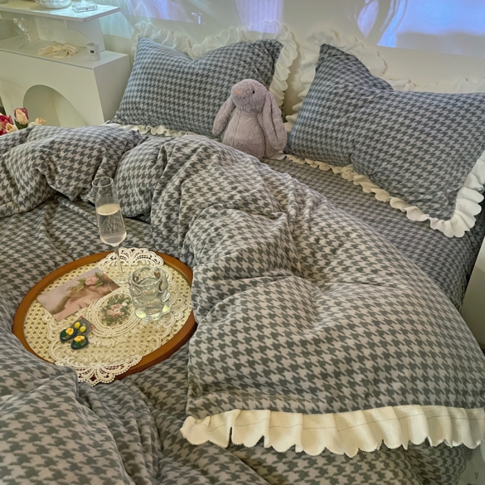 91家纺网 家纺一手货源 找家纺 千朵2021新款韩版法莱绒加厚牛奶绒四件套 绅士灰