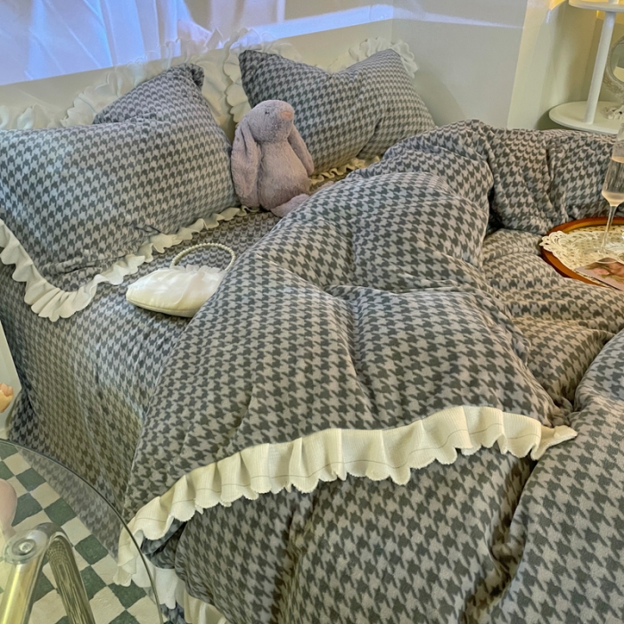 91家纺网 家纺一手货源 找家纺 千朵2021新款韩版法莱绒加厚牛奶绒四件套 绅士灰