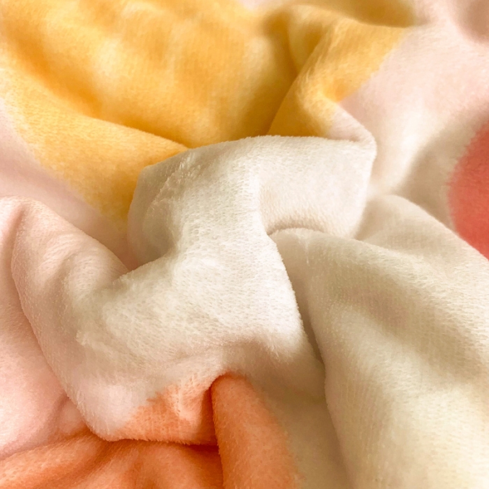 91家纺网 家纺一手货源 找家纺 慕尚家纺2022新款牛奶绒贝贝绒三层加厚毛毯加厚毯-桃桃