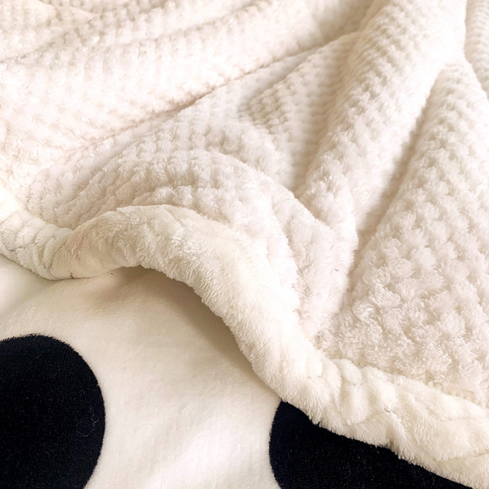 91家纺网 家纺一手货源 找家纺 慕尚家纺2022新款牛奶绒贝贝绒三层加厚毛毯加厚毯-波点